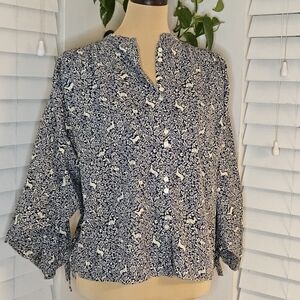 Dôen Blue and White Floral Blouse